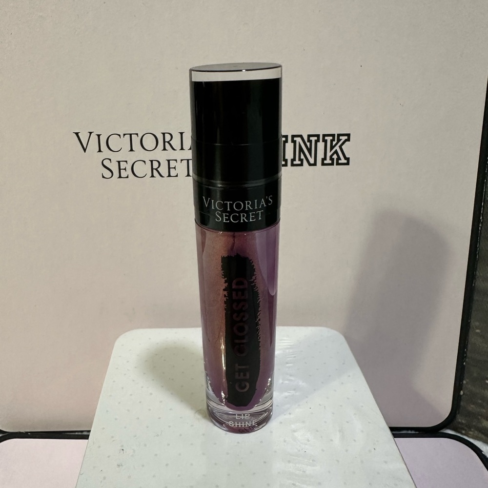 New Sealed Victorias Secret Get Glossed Lip Shine Gloss Major